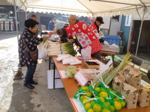 2024:11:30/説明文⑥交流収穫祭2.JPG